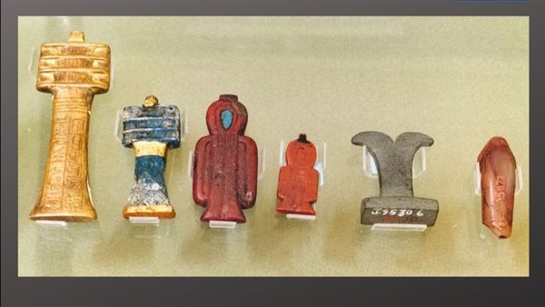 مجموعة من التمائم