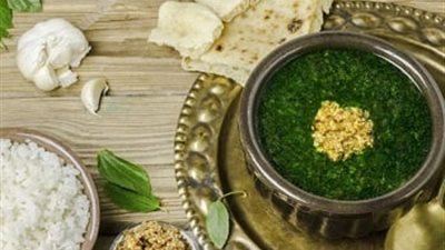 تعرف على طريقة تحضير ملوخية بالأرانب وأرز بالشعرية لإفطار اليوم 3 من رمضان 2025