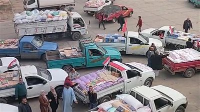 إرسال 50 سيارة مُحملة بالأرز والعصائر والملابس من أهالي مركز الرياض لغزة | بث مباشر