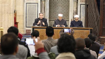 ملتقى الأزهر للقضايا الإسلامية: الشائعات جريمة ضد الإنسانية وخطر يهدد وحدة الأمة وتماسكها