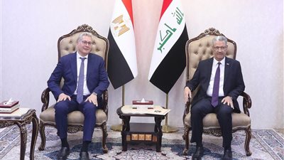 البترول: مناقشات لنقل النفط العراقي لتكريره بمعامل التكرير المصرية