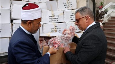 الإسماعيلية تستقبل طن ونصف لحوم صك الإطعام مهداة من الأوقاف للأولى بالرعاية