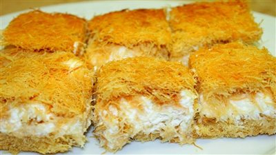 طريقة عمل الكنافة بالكريمة.. وصفة شرقية بمذاق رائع