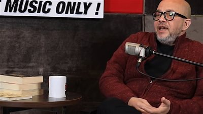 عمر طاهر: اختفاء غامض لمقتنيات منازل المصريين في الثمانينات والتسعينات.. أين ذهبت؟