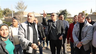 طالبه باليقظة والعمل الميداني باستمرار.. محافظ الجيزة يعنّف رئيس مدينة كرداسة بسبب تدني الخدمات وكثرة الشكاوى