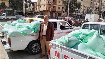 ضبط مخزن بداخله 86 جوال دقيق مدعم قبل بيعه في السوق السوداء ببني سويف