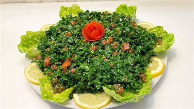 طريقة عمل التبولة مثل المطاعم.. زيني سفرة رمضان بسلطة حارقة للدهون 