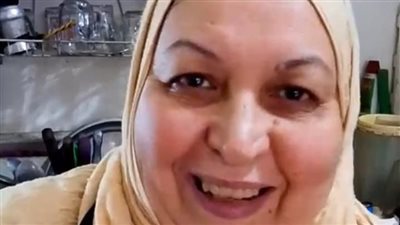 مسنة المنصورة صاحبة فيديو كفتة السحور بعد تصدرها التريند: جالي شاب وطلب مني أكل واديته ومكنتش أعرف إنه بيصور | بث مباشر