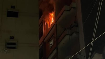 حريق في معرض للأدوات الكهربائية بالمحلة.. والحماية المدنية تحاول السيطرة 