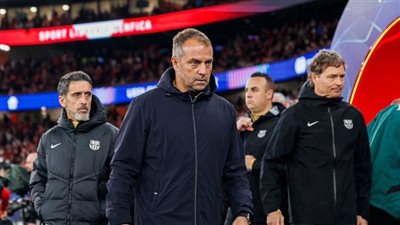 في غياب لامين يامال.. كيف يتعامل فليك مع موقعة فالنسيا بالدوري الإسباني؟