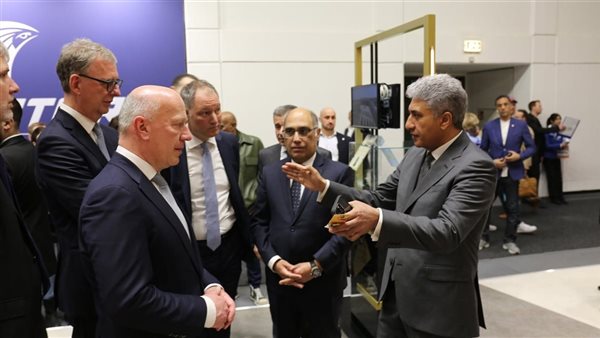 وزير السياحة