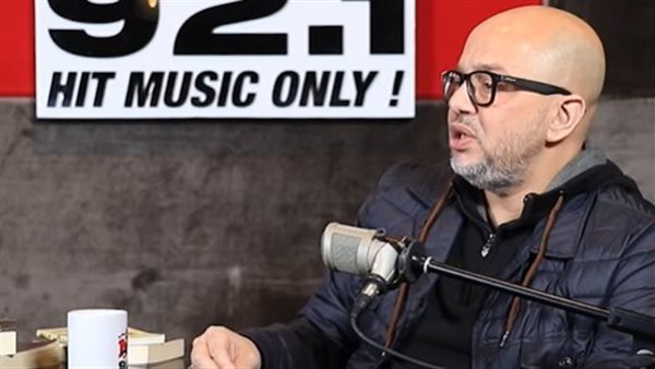 الكاتب عمر طاهر 