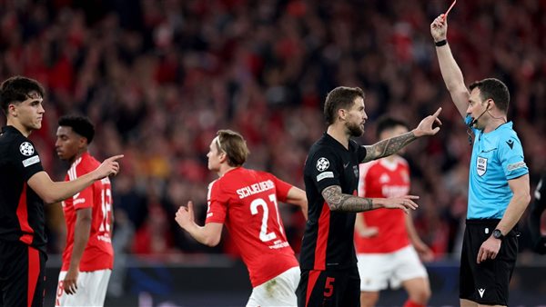 برشلونة وبنفيكا -