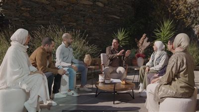 عمرو خالد: لا تسمح للدنيا أن تكسرك.. كيف تجاهد نفسك وسط صعوبات ومصائب الحياة؟