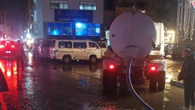 رئيس حي بولاق الدكرور: جارٍ إزالة مياه الأمطار بمحور صفط اللبن لفتح الطريق أمام المواطنين