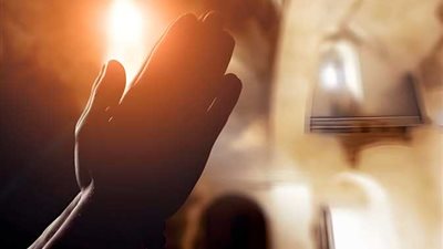 20 دعاء يوم الجمعة مكتوب.. انتهز ساعة الاستجابة قبل غروب الشمس