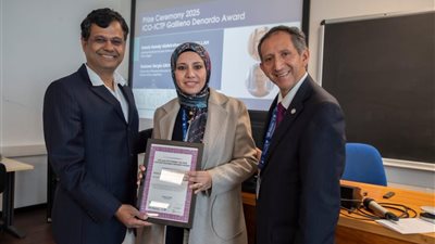 فوز باحثة من جامعة القاهرة بـ جائزة غاليانو ديناردو بمجال الفوتونيات الحيوية 