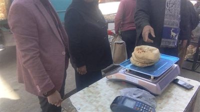 محافظ الوادي الجديد: تطبيق مبادرة حقك بالميزان للقضاء على مشكلة وزن رغيف الخبز المدعم 