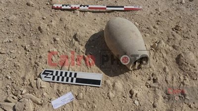 خلال أعمال حفائر.. الصور الأولى لقطعة فخار مكتشفة بواسطة البعثة الإسبانية بالأقصر 