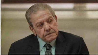 منتِجة تكفلت بعلاجه.. زوجة إحسان الترك تكشف عن الحالة الصحية له وموقف النقابة | بث مباشر