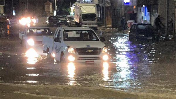 غرق الشوارع في العريش