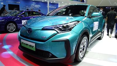 تويوتا تطلق أرخص سيارة كهربائية ذكية في الصين