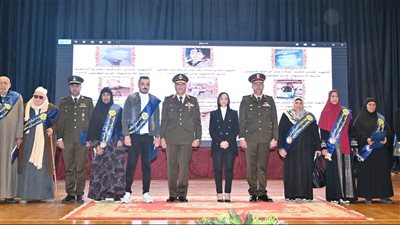 محافظ البحيرة تكرم أسر الشهداء ومصابي العمليات الحربية والمحاربين القدماء باحتفالية يوم الشهيد