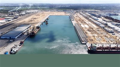 النقل تكشف نسب الأعمال التنفيذية بمحطة حاويات تحيا مصر 1 بميناء دمياط| صور