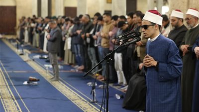 وكيل الأزهر عن أول طالب كفيف يؤم المصلين: محمد وأمثاله المتميزون ضمن مشروع يرعاه الإمام الأكبر