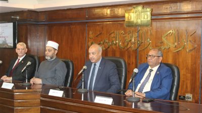 دار الكتب والوثائق تحتفل بذكرى العاشر من رمضان│صور