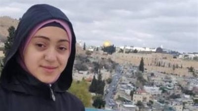 سلطات الاحتلال تفرج عن صغيرة فلسطينية بشرط حبسها في المنزل 
