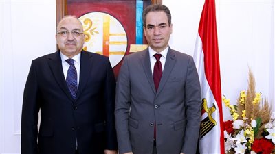 أسرة الشيخ الطبلاوي تهدي إذاعة القرآن الكريم ختمة مرتلة وتلاوات نادرة