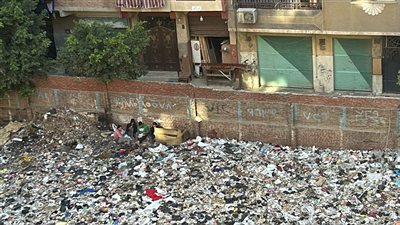 بعد تحويل جراج مدرسة لمقلب قمامة ووكر للبلطجية.. السكان يستغيثون بمحافظ القاهرة| صور