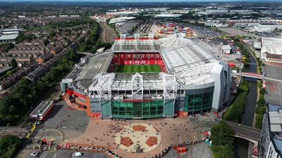 مانشستر يونايتد يقرر بناء ملعب جديد بسعة 100 ألف مقعد