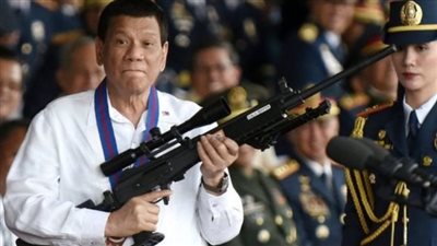 الفلبين تعتقل الرئيس السابق دوتيرتي بناء على مذكرة من الجنائية الدولية