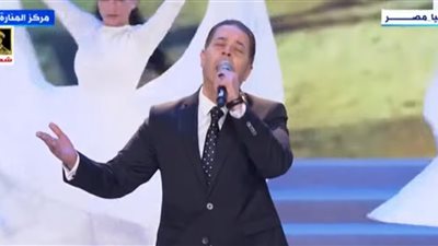 أبرزهم مدحت صالح وصبري فواز.. نجوم الفن يتألقون في الندوة التثقيفية ليوم الشهيد بتنظيم إدارة الشئون المعنوية 