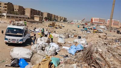 جهاز 6 أكتوبر يتخذ الإجراءات القانونية ضد الفريزة ونباشي القمامة