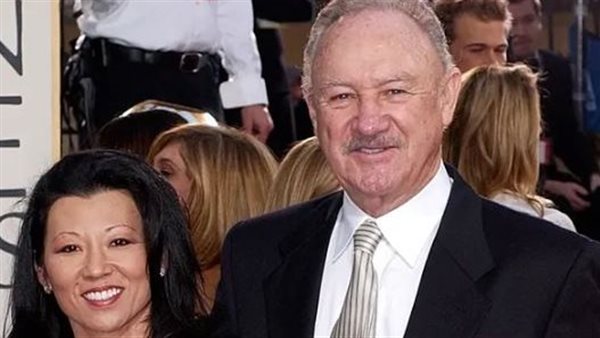 جين هاكمان وزوجته