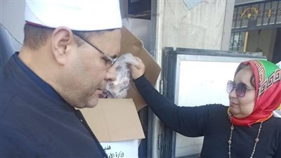 توزيع 2 طن من اللحوم على الأسر الأولى بالرعاية ببورسعيد| صور 