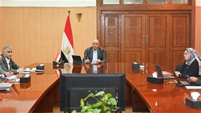 وزير الري يوجه بسرعة إنهاء أعمال تطهيرات الترع قبل نهاية أبريل 2025