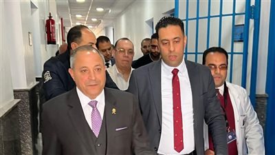 محافظ بورسعيد يوافق على دعم شهري لمستشفى الصدر لتشغيل العناية المركزة ومنظار الشعب الهوائية| صور 