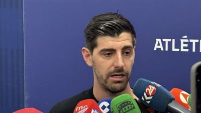 كورتوا ردًا على سيميوني: سئمت كثيرًا من دور الضحية والبكاء الشديد