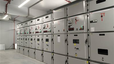 الإسكان: تشغيل 7 موزعات كهرباء بمنطقة الأعمال المركزية بالعاصمة الإدارية