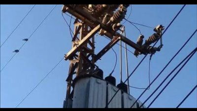 لمدة 3 ساعات.. قطع التيار الكهربائي عن 17 منطقة بكفر الشيخ| مستند 