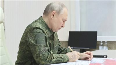 بوتين يعلن الموافقة على مقترح وقف إطلاق النار في أوكرانيا لمدة 30 يوما