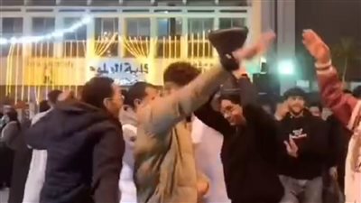 خلال حفل إفطار جماعي.. طلاب علوم جامعة طنطا يرقصون على أغاني المهرجانات داخل الحرم الجامعي