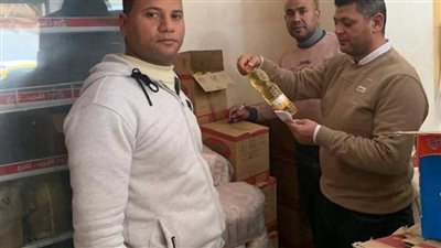 ضبط 9 تجار تموينيين لغلق محلاتهم وبيع السلع المدعمة بالسوق السوداء بالبحيرة
