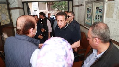 وزير الصحة: إتاحة جميع خدمات المعامل المركزية الأحد المقبل.. وتوفير 6 سيارات لسحب العينات من المترددين