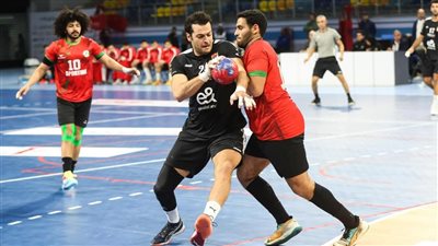 الأهلي يفوز على سبورتنج ويتوج بطلا لكأس السوبر لكرة اليد