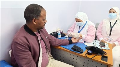 الرعاية الصحية تطلق عيادات متنقلة ضمن حملة رمضان بصحة لكل العيلة | صور 